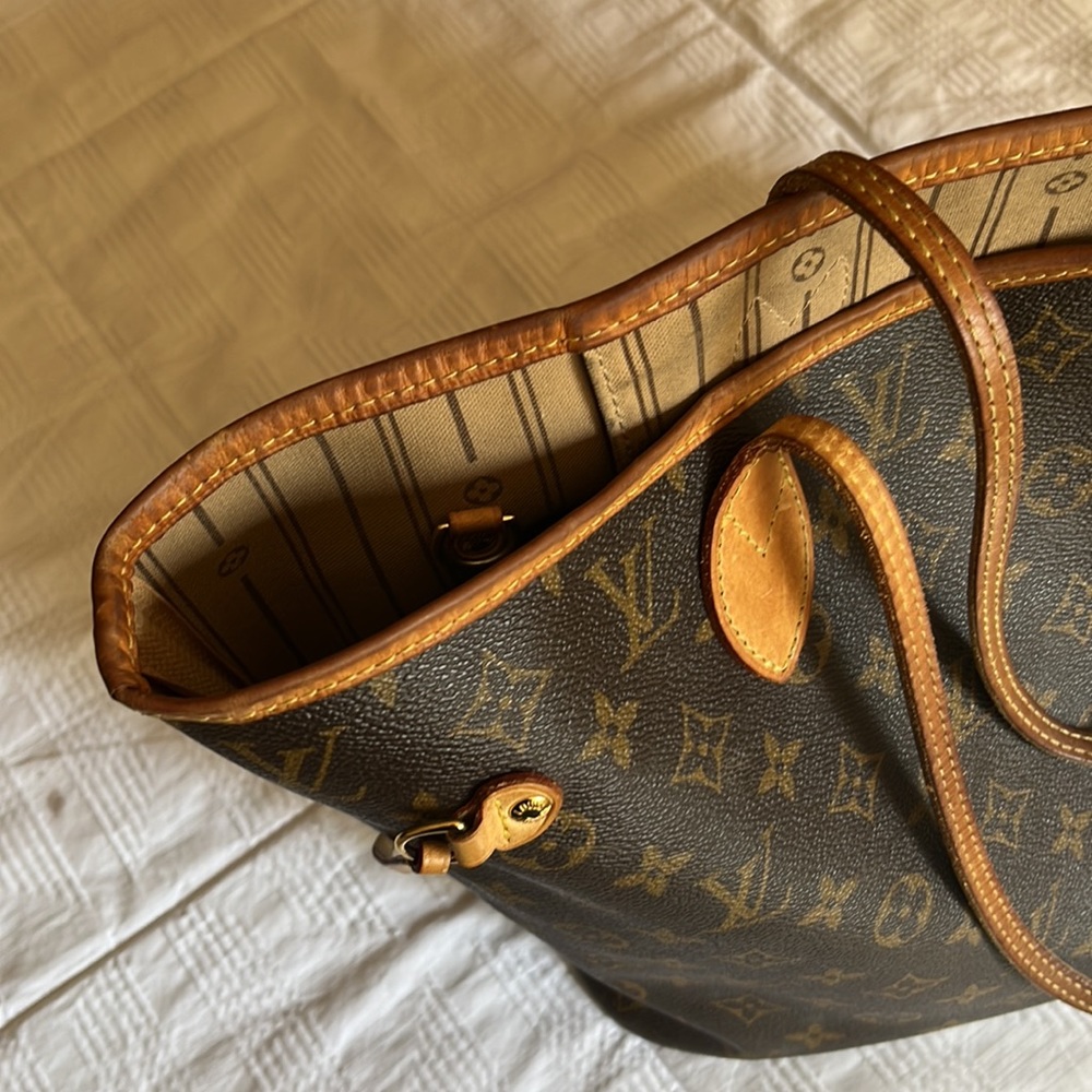 LV Monogram Neverfull - Picture 3 of 14
